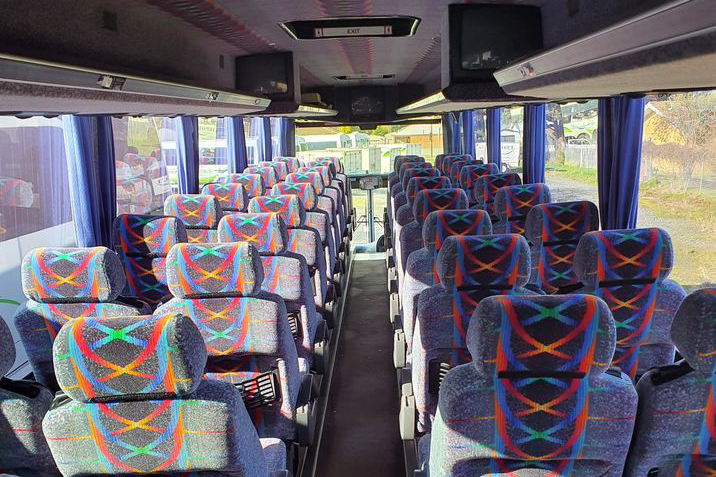 nomad bus tours